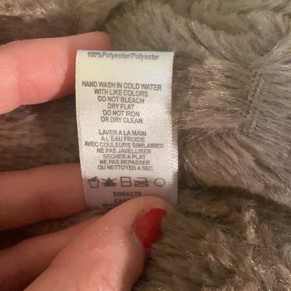 Anthropologie Faux Fur Vest Size Small - Picture 2 of 5